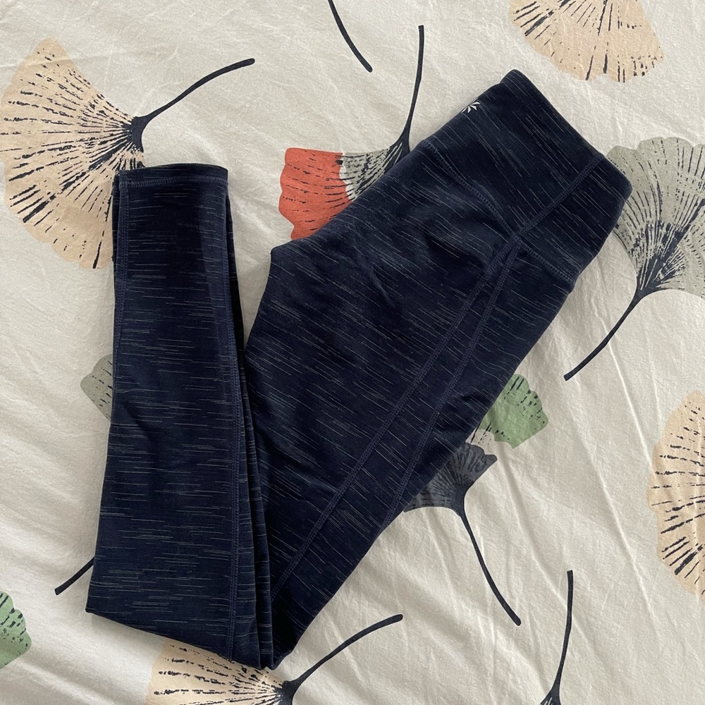 Athleta Chaturanga workout leggings